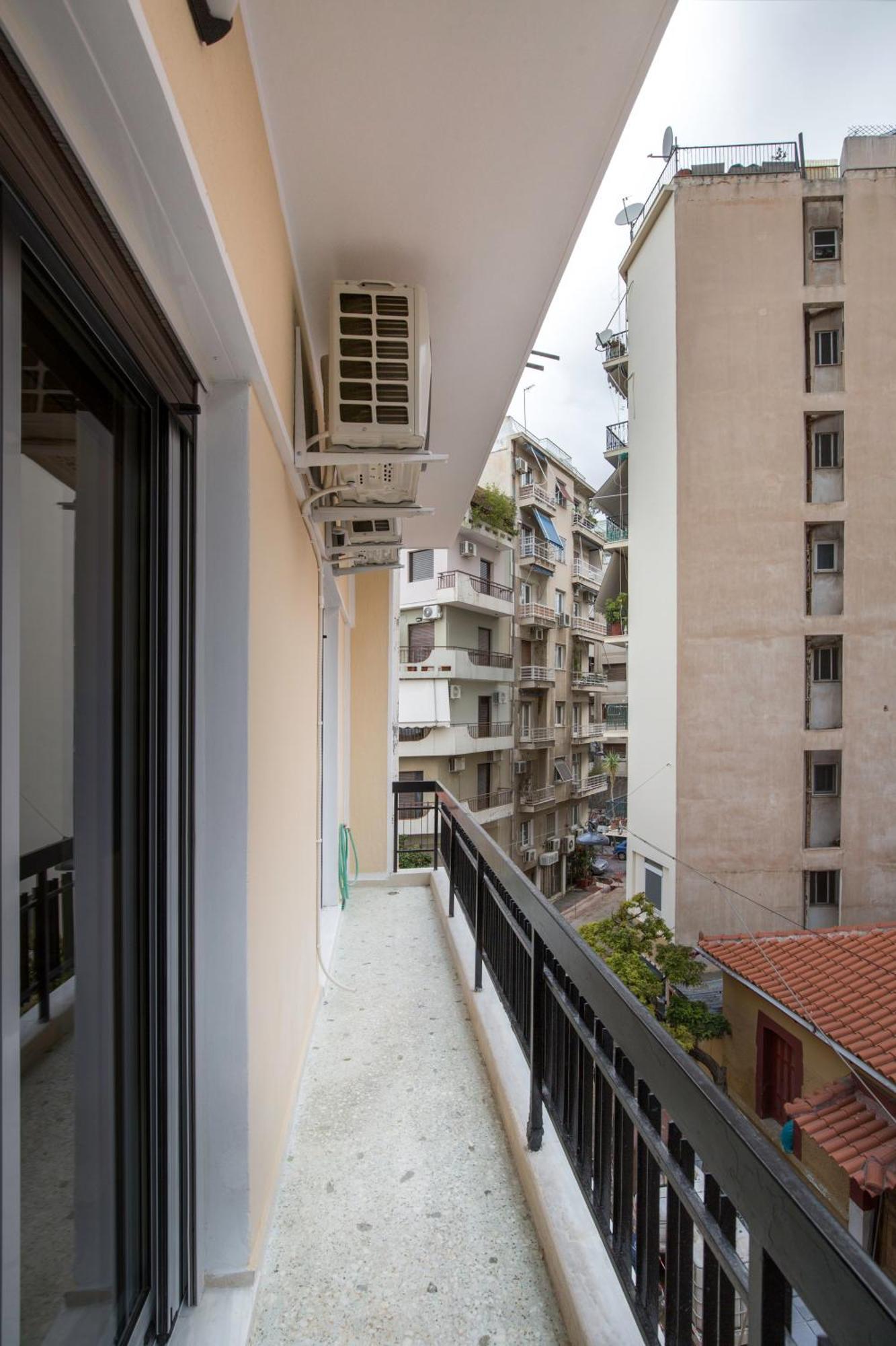 Urban Spacious Apartment Near Kallimarmaron 雅典 外观 照片