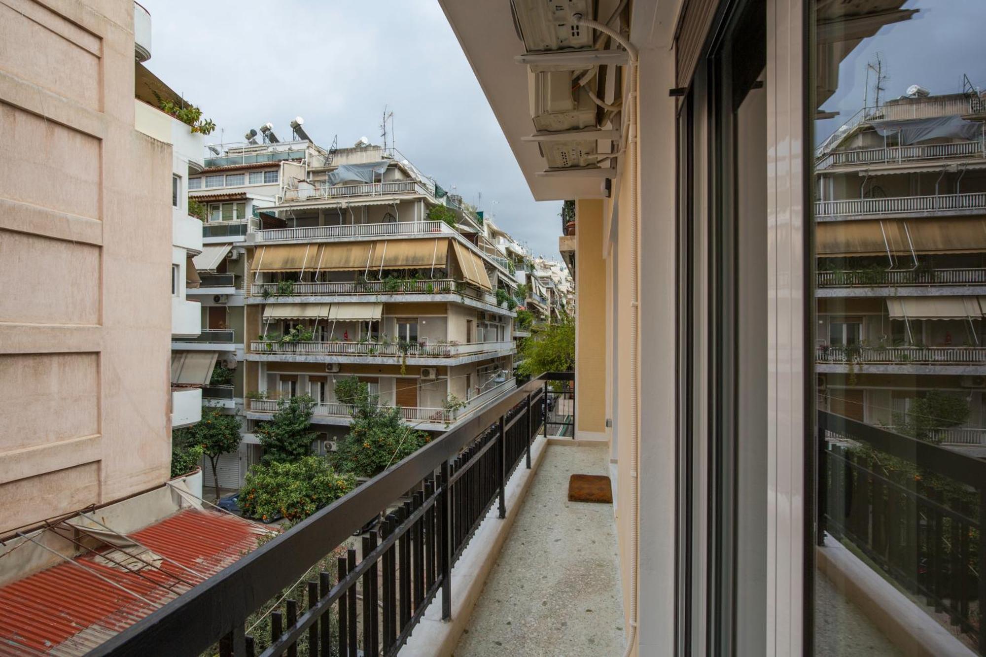 Urban Spacious Apartment Near Kallimarmaron 雅典 外观 照片